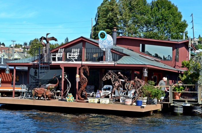 Houseboat metal sculpture museum